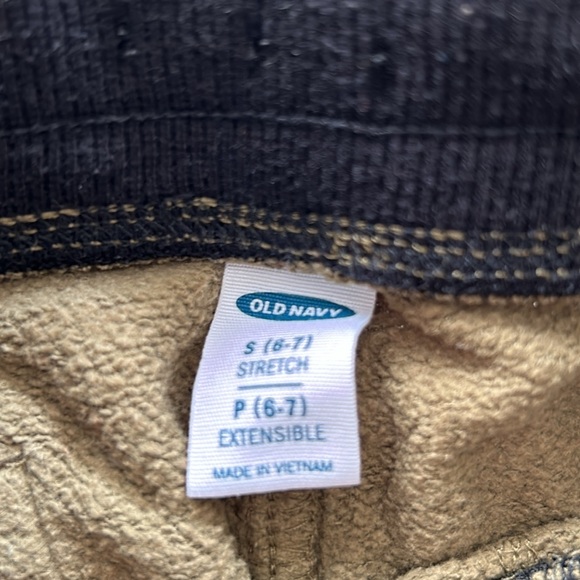 8/$20 Old Navy Camo Joggers Size Small 6-7 - Picture 4 of 5